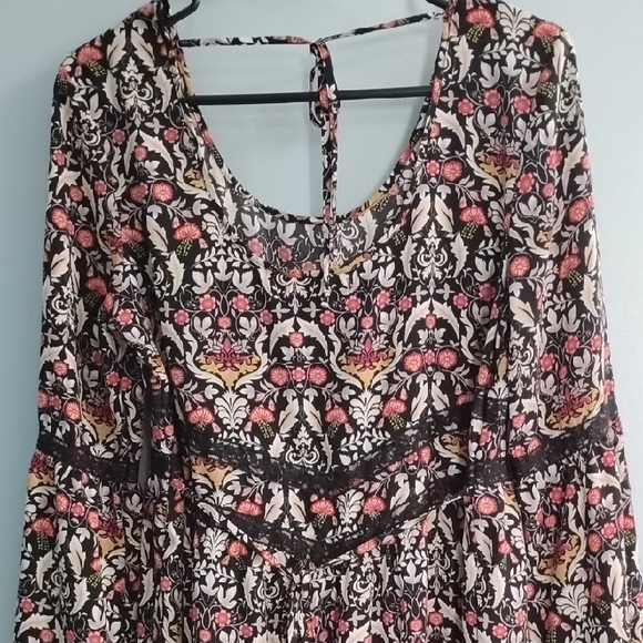 🌹 Band of Gypsies Black and Pink Floral Long Sleeve Midi Dress Size Large - Picture 5 of 6